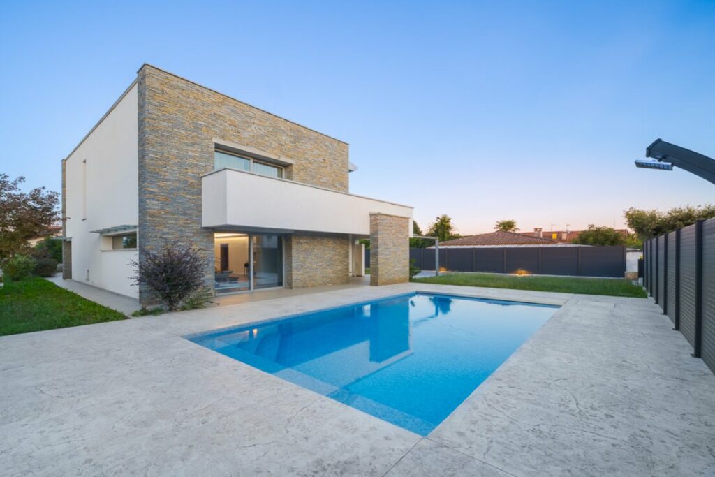 Villa con Piscina Udine Villa con Piscina Udine